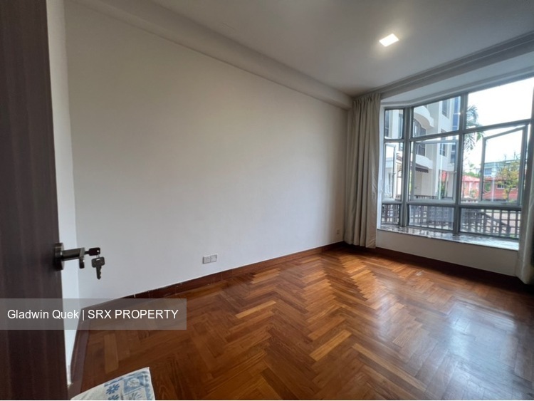 Eastpoint Green (D18), Condominium #557750541